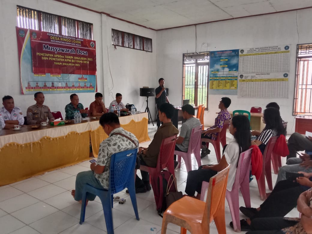 Bhabinkamtibmas Hadiri Kegiatan Musdes.