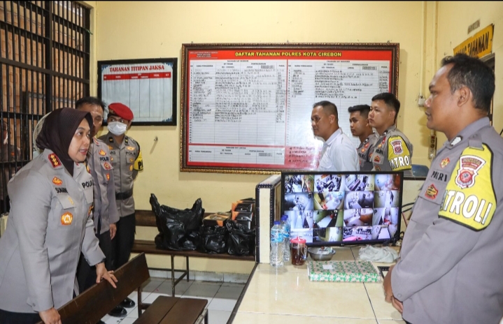 Kapolresta Cirebon Laksanakan Pengecekan Ruang Tahanan