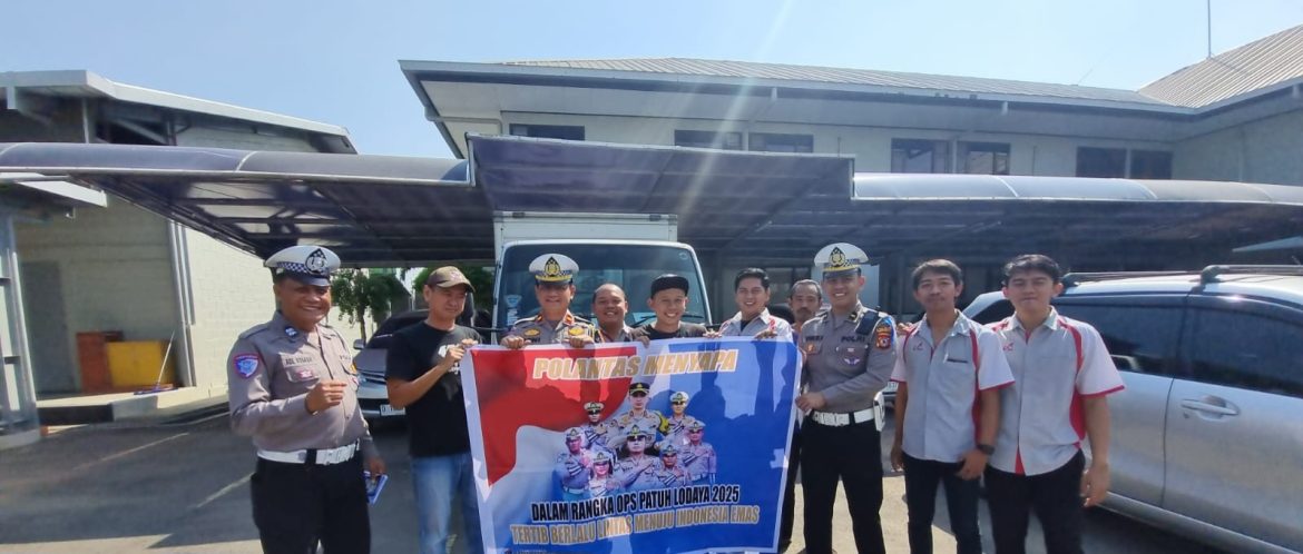 Operasi Patuh Lodaya 2025, Satlantas Polres Indramayu Tanamkan Budaya Aman Berkendara