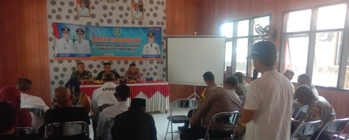 Anggota Koramil 1602 Sindang Indramayu Hadiri Rapat Koordinasi Program Hanpangan Penanaman Jagung