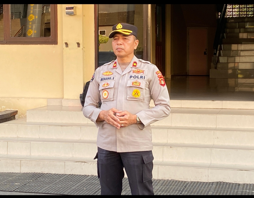 KABID HUMAS AJAK PERSONEL HUMAS SENANTIASA BEKERJA LEBIH PROFESIONAL OBJEKTIF DAN DIPERCAYA
