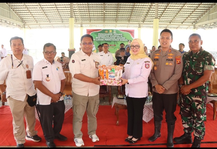 Semangat menuju Swasembada Pangan, Polres Banyuasin tanam Jagung kuartal ke III.