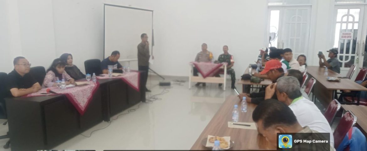 Babinsa Koramil 1611 Losarang Indramayu Hadiru Audensi Kepada Masyarakat Seluruh Kecamatan Losarang 