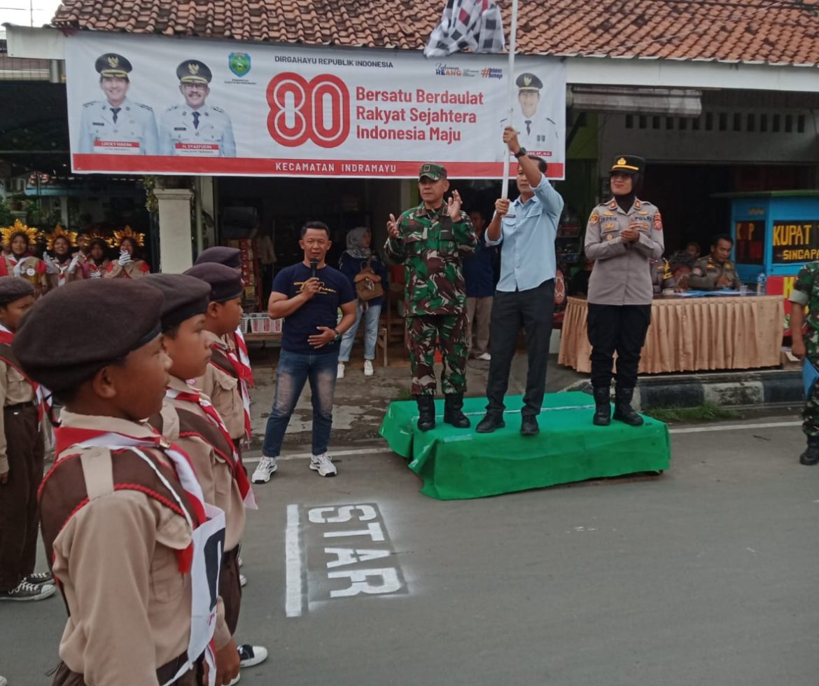 Koramil 1601 Indramayu Menghadiri Lomba Gerak Jalan Siswa SD Dan PBB Perangkat Desa Sekecamatan Indramayu 
