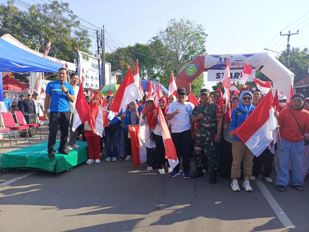 Danramil 1601 Indramayu Mengikuti Acara “Jalan Sehat Keluarga REANG ” Menyambut HUT RI Ke-80 