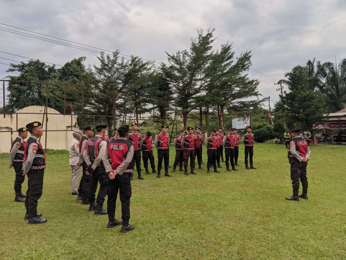 Layani Masyarakat dengan Ikhlas, Berikan Keamanan dan Kenyamanan, serta Jangan Sakiti Hati Masyarakat – Pesan Kasat Samapta Polres Ogan Ilir pada Apel Fungsi