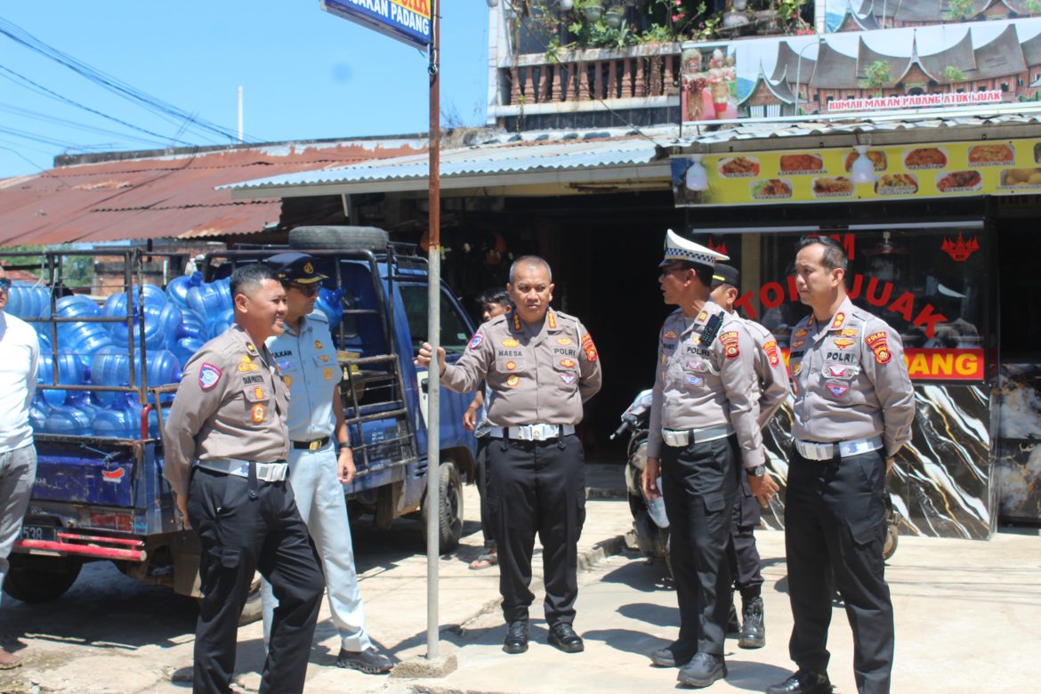Kasat Lantas Polres Banyuasin Dampingi Dirlantas Polda Sumsel Survei Jalan Atas Pasar Betung