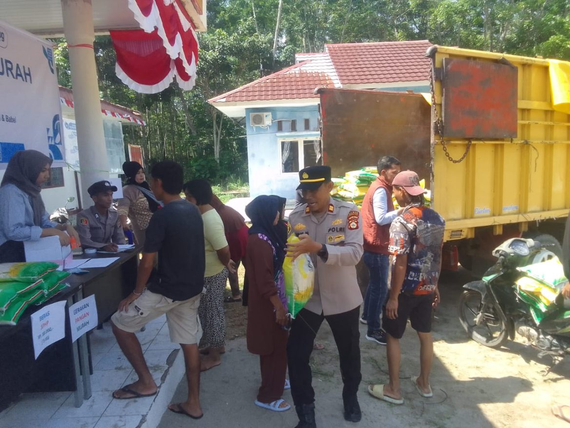 Polres Ogan Ilir Gelar Gerakan Pangan Murah, Salurkan 10 Ton Beras SPHP Untuk Warga