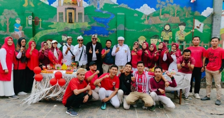 Sultan Sepuh Keraton Kasepuhan Kesultanan Cirebon Sultan Sepuh Png.Heru Rusyamsi Arianatareja,S.Psi,.M.H. Hadiri Gelar Semarak Kemerdekaan HUT RI ke-80 di MI PUI Kuningan