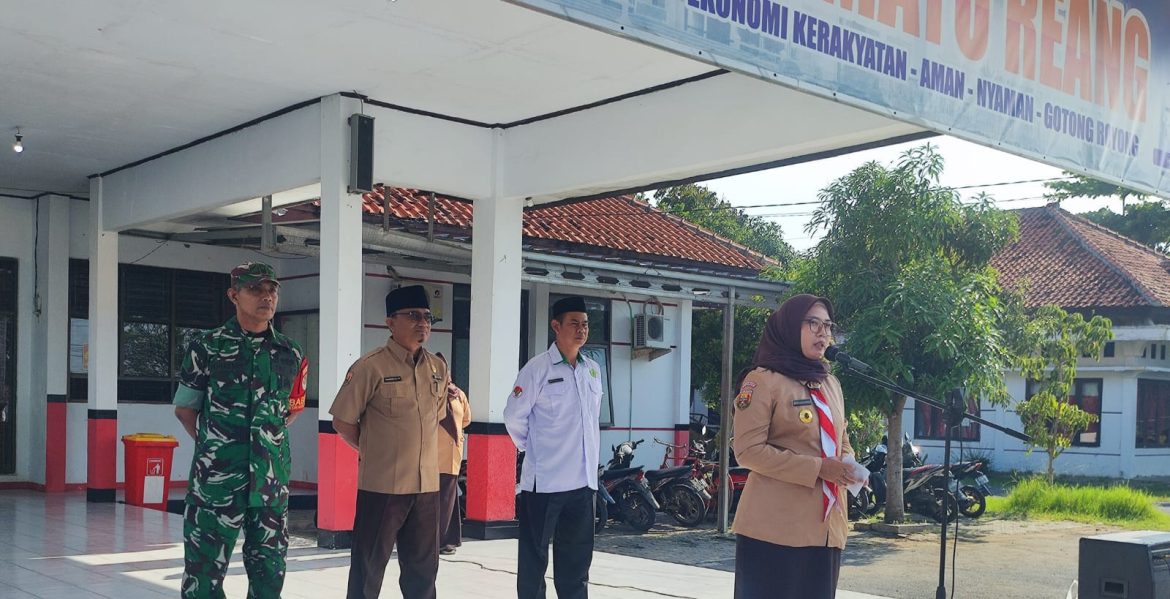 Tingkatkan Sinergi Antar ASN, Koramil 1602 Sindang Indramayu Mengikuti Apel Gabungan Tingkat Kecamatan Pasekan