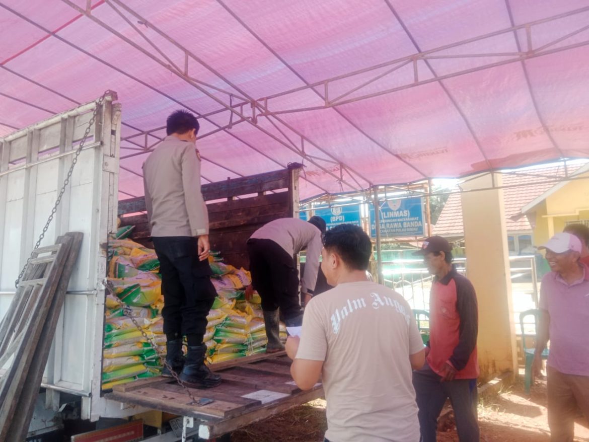 Polsek Pulau Rimau Sukses Gelar Gerakan Pangan Murah 8 Ton Beras Ludes Terjual