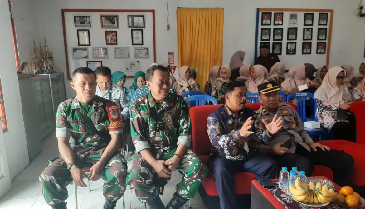Koramil 1604 Jatibarang Indramayu Menghadiri Kegiatan Lomba Anugrah Gapura Sri Baduga Desa Krasak Jatibarang 