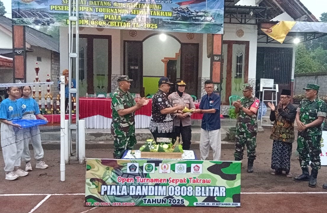 Semarak HUT TNI Ke 80, Kodim 0808 Gelar Turnamen Sepak Takraw Di Blitar