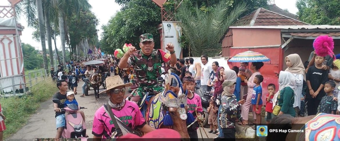 Danramil 1611 Losarang Indramayu Hadiri Adat Desa Dalam Rangka Unjungan Ki Buyut Wanakerti di Desa Muntur