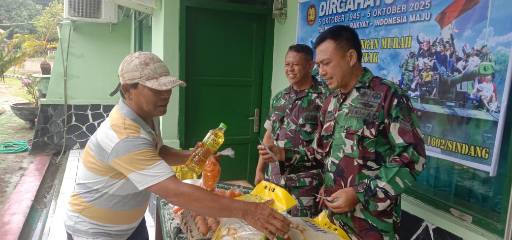 Memperingati HUT TNI ke-80,Koramil 1602 Sindang Indramayu Melaksanakan Gerakan Pangan Murah Serentak 