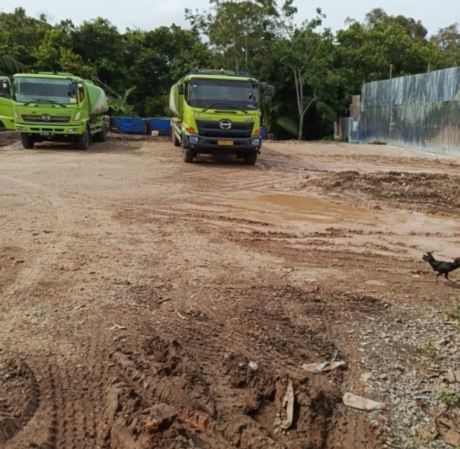 Mafia Minyak Ilegal Menggila di Adem Ayem, Gudang Milik SN Bebas Beroperasi Tanpa Izin