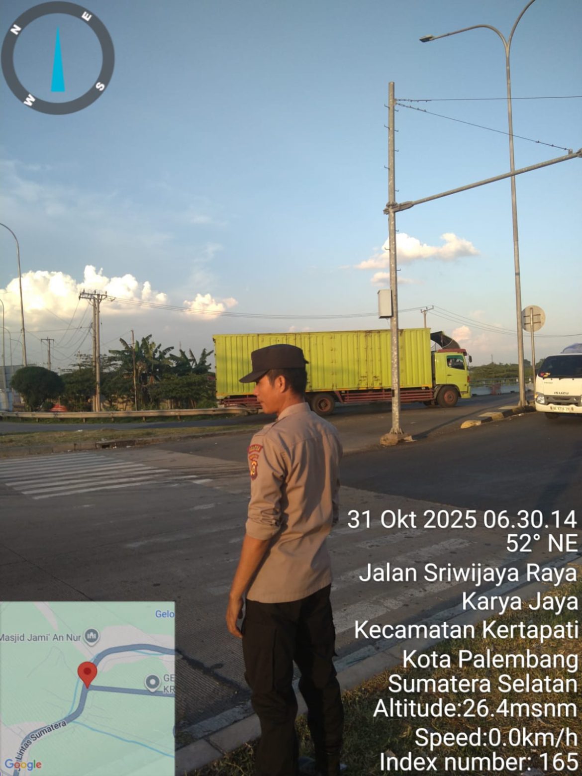 Polres Ogan Ilir – Polsek Pemulutan Laksanakan Giat Strong Point Demi Keamanan dan Kenyamanan Aktivitas Masyarakat di Pagi Hari