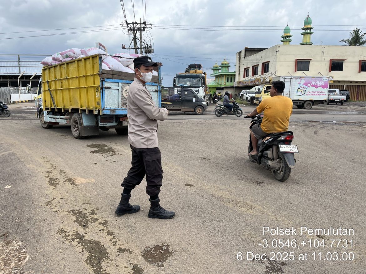 Tingkatkan Patroli Polsek Pemulutan Jaga Stabilitas Kamtibmas di Wilayah Hukum