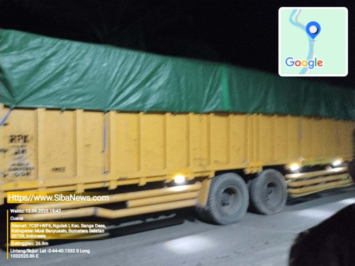 Truk Batubara Ilegal Diduga Penyebab Rusaknya Jalan Sekayu–Lubuklinggau, Warga Bersama Sejumlah Ormas dan LSM Lakukan Sweeping