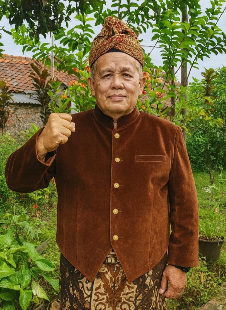 Pemangku Adat Keraton Kasepuhan Kesultanan Cirebon: UU Desa Jangan Memutus Hak Kesultanan atas Tanah Ulayat dan Tanah Adat