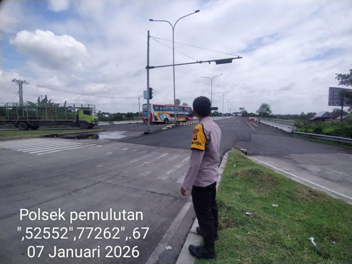 Polsek Pemulutan Hadir untuk Masyarakat melalui Giat Strong Point Pagi, Situasi Aman dan Kondusif