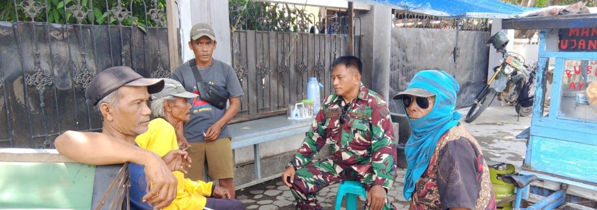 Komsos Babinsa Koramil 1611/Losarang Bersama Masyarakat Desa Santing