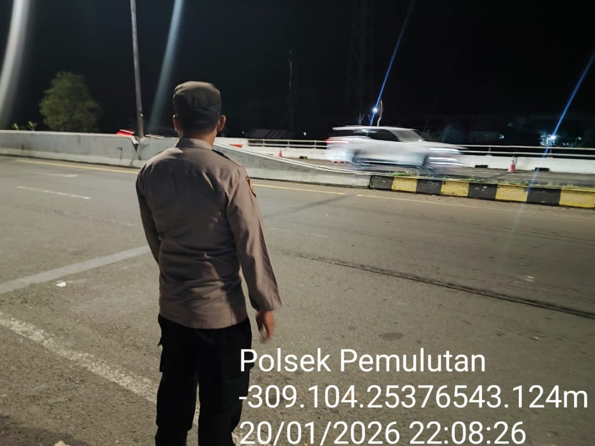Polsek Pemulutan ogan ilir Laksanakan Patroli di Tiga Titik Lokasi untuk Jaga Kamtibmas