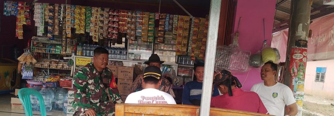 Komsos Babinsa Koramil 1611/Losarang Bersama Tokoh Masyarakat dan Warga Desa Puntang