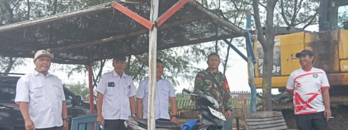 Koramil 1601 Indramayu Laksanakan Monitoring Normalisasi Sungai Ceblok Bersama Dinas PUPR dan Pemdes Tambak