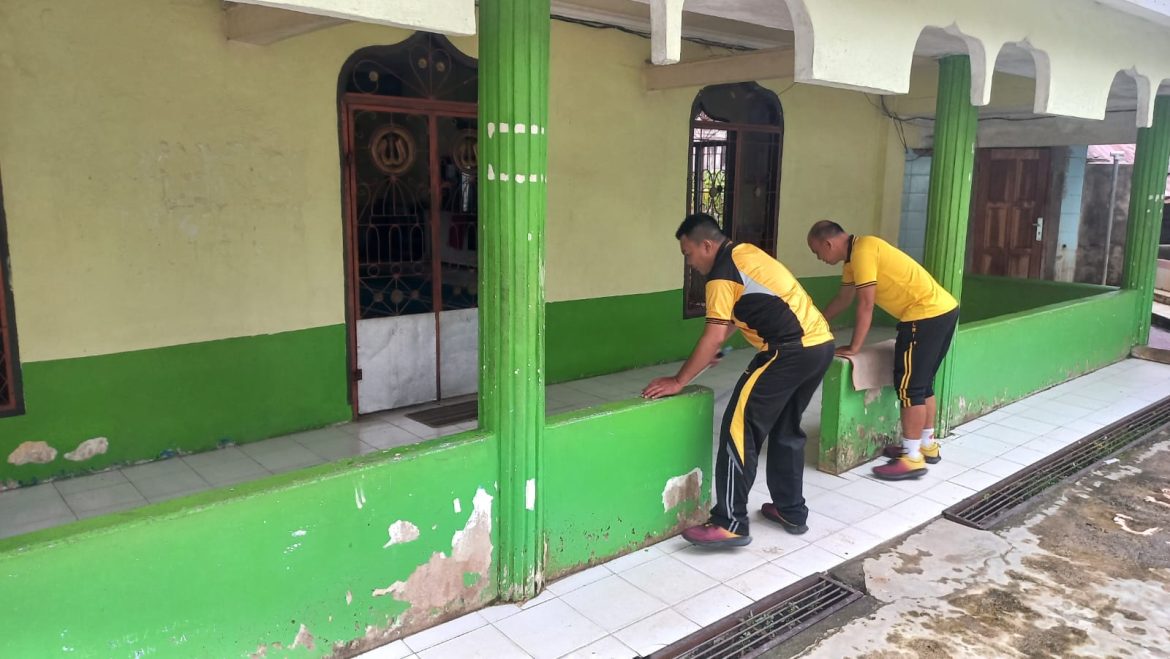 Sambut Bulan Suci Ramadhan 1447 H, Polsek Rambang Gelar Jumat Bersih di Tempat Ibadah, Pasar dan Tempat Wisata