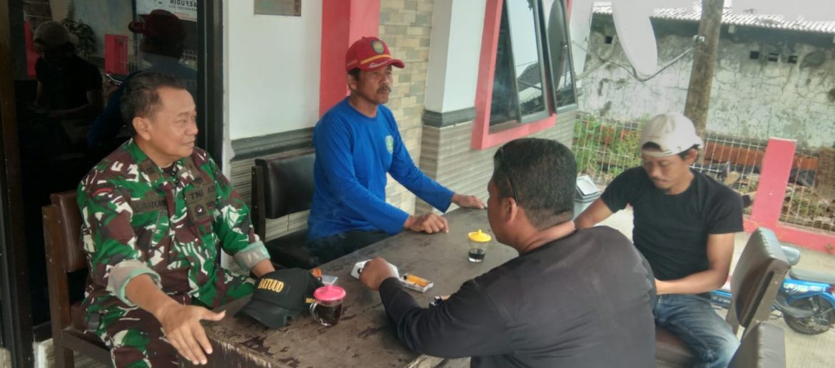 Komsos Babinsa Koramil 1604/Jatibarang Bersama Masyarakat Desa Bulak Lor