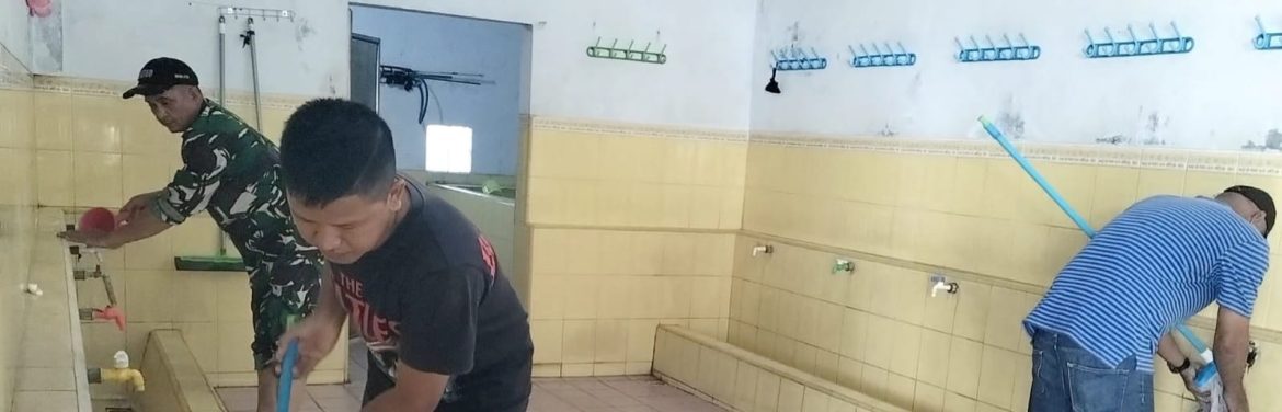 Koramil 1609 Juntinyuat Laksanakan Bakti TNI Menyambut Bulan Suci Ramadhan 1447 H di Desa Dadap