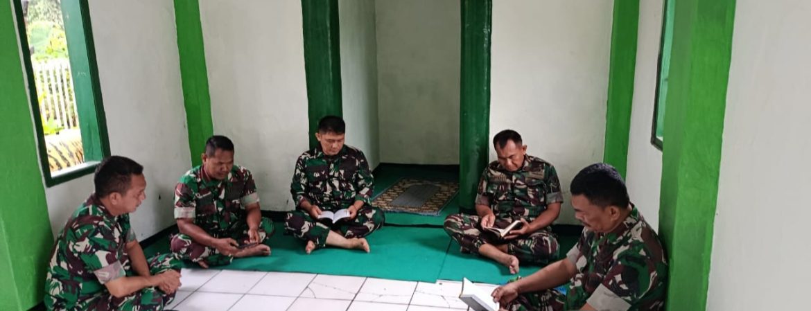 Danramil 1605 Sukagumiwang Beserta Anggota Laksanakan Tadarus Al Qur’an di Bulan Suci Ramadan 1447 H/2026 M