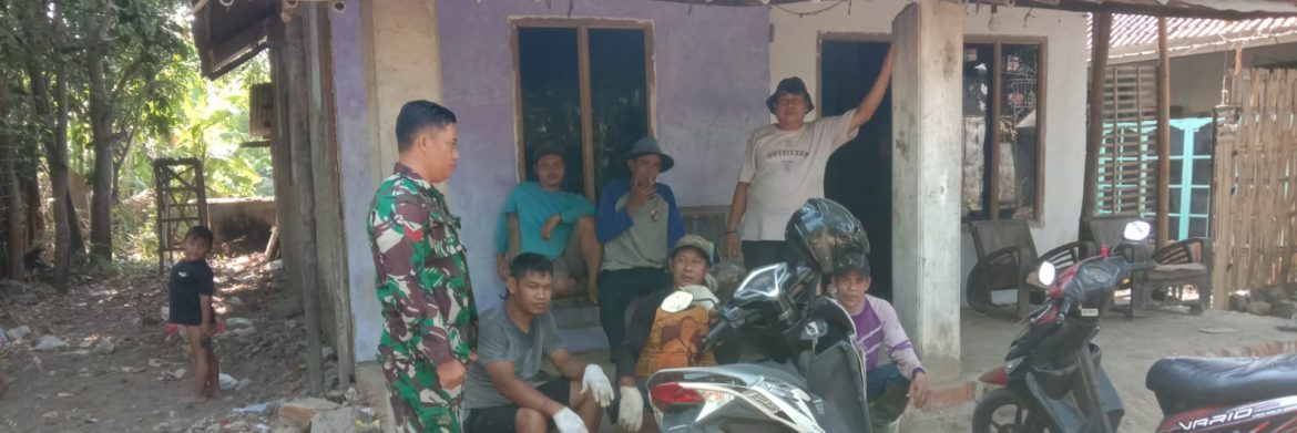 Komsos Koramil 1601/Indramayu Ajak Warga Desa Pabeanudik Jaga Kamtibmas dan Tingkatkan Ibadah