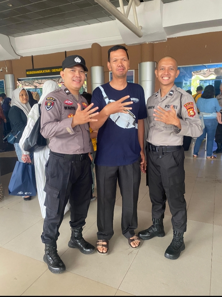 Kanit Binpolmas Ipda Aliudin, Sh ikut Mengantar 77 Personil Polda Sumsel  Pendidikan SIP Angkatan 55