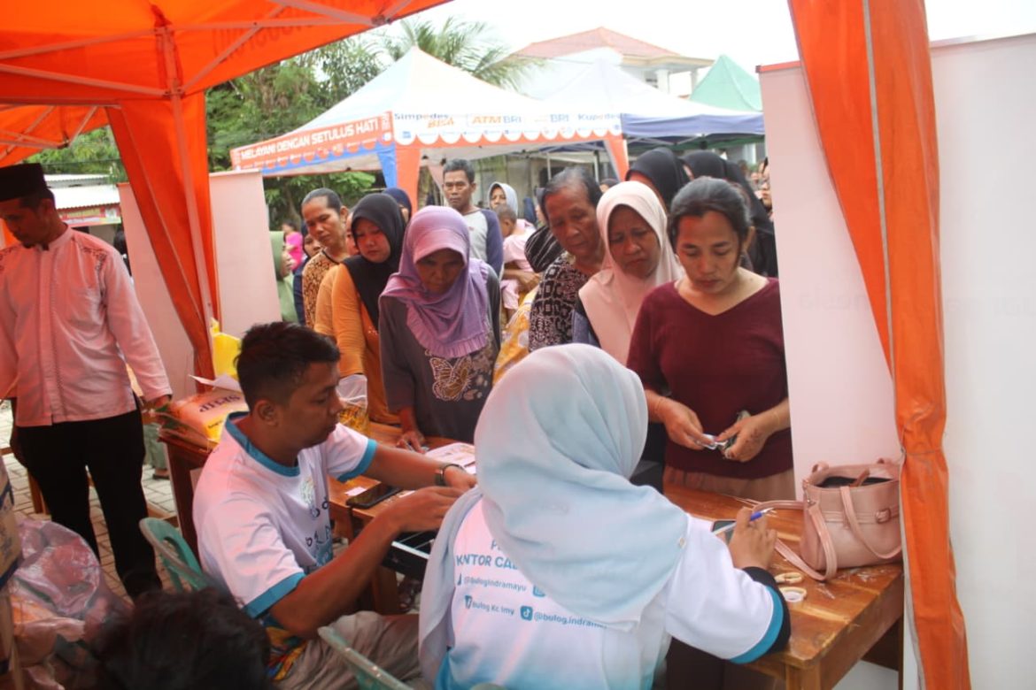 Antusiasme Warga Warnai Bazar Murah dan UMKM di Halaman Gerai KDKMP Desa Longok