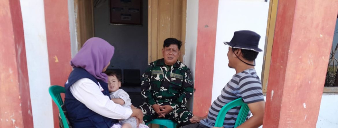 Anggota Koramil 1602/Sindang Komsos Bersama Pendamping dan Ketua Koperasi Merah Putih Desa Karanganyar
