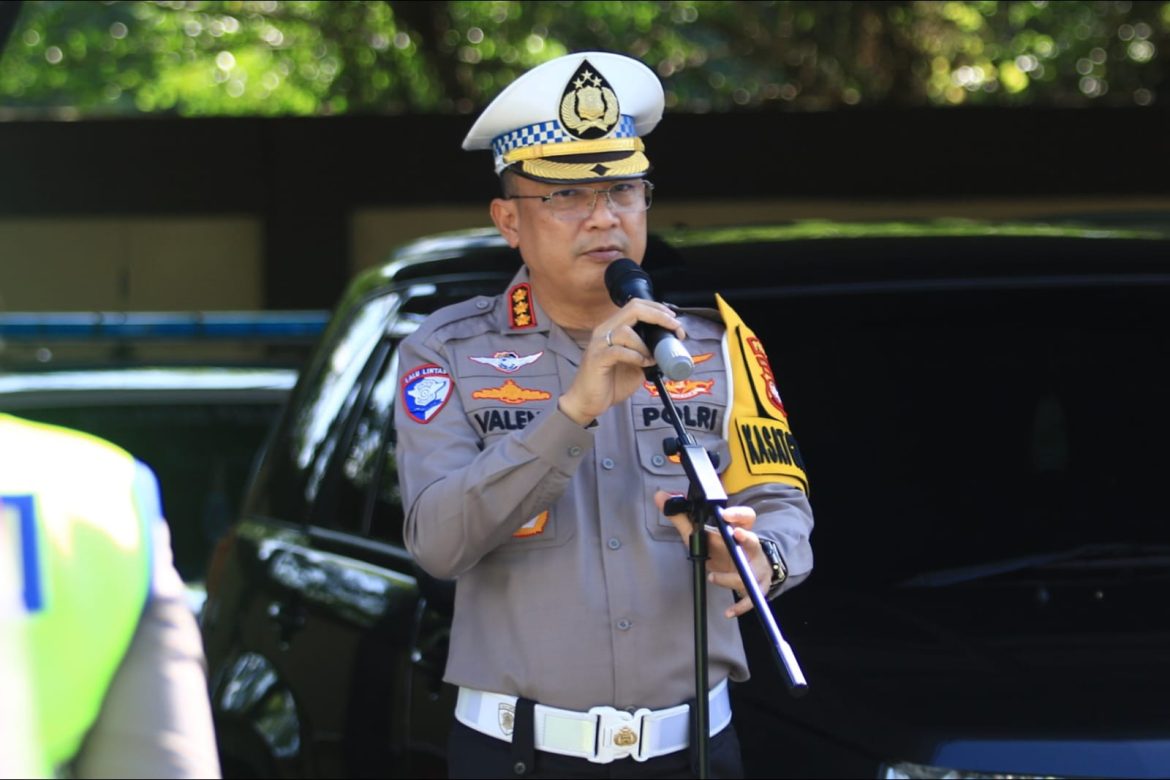 Pimpin Apel Perdana OPS Ketupat Kapuas 2026, Kaopsda Tekankan Personel Laksanakan Tugas Dengan Penuh Semangat