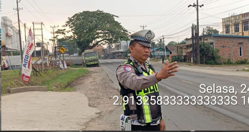 Antisipasi Kepadatan Arus Balik, Satlantas Polres Banyuasin Gelar Live Report dan Patroli Hunting di Jalintim
