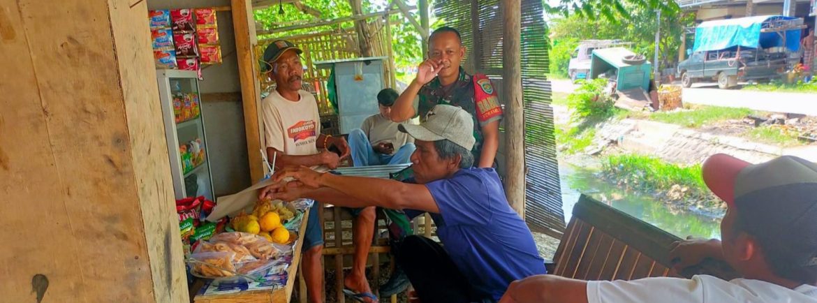 Babinsa Koramil 1608/Karangampel Komsos dan Silaturahmi Bersama Warga, Toda dan Tomas Desa Tanjungpura