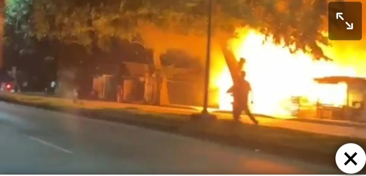 Kebakaran Hebat 9 Rumah Warga Dusun 1 Ibul Besar 3 Pemulutan Ogan Ilir Kehilangan Tempat Tinggal