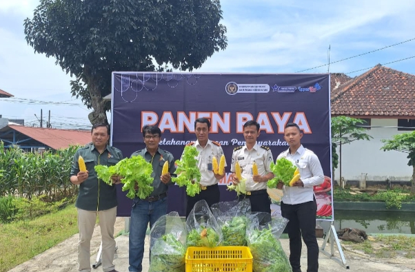 Panen Raya Lapas Kuningan, Langkah Nyata Wujudkan Warga Binaan Mandiri dan Produktif