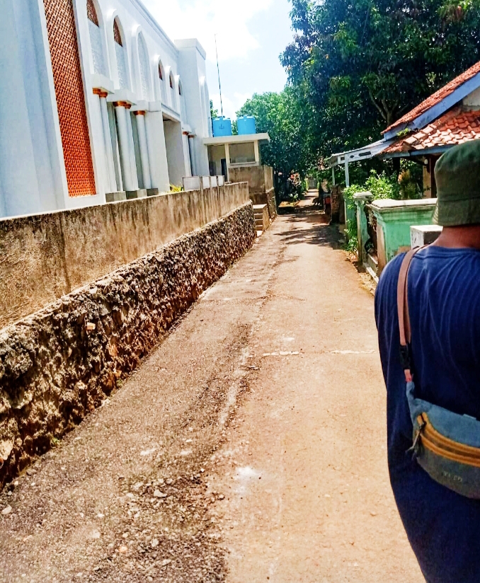 Pembangunan Latasir Sepanjang 100 Meter di Desa Tanjungkerta Kec.Karangkancana Tingkatkan Akses Warga