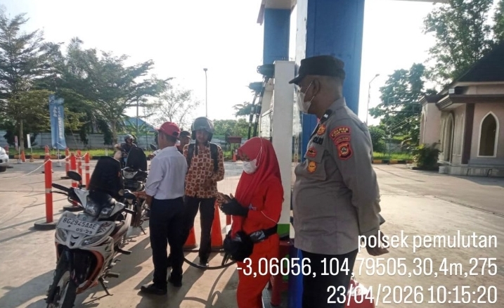 Cegah Gangguan Kamtibmas Pasca Penyesuaian BBM, Polsek Pemulutan Intensifkan Patroli dan Monitoring SPBU