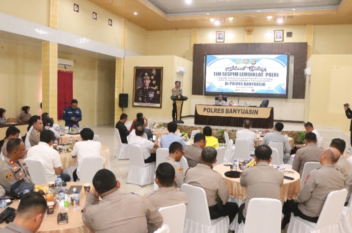 Polres Banyuasin Gelar FGD Transformasi Kepemimpinan Polri di Era Digital, Sespim Lemdiklat RI Jadi Narasumber
