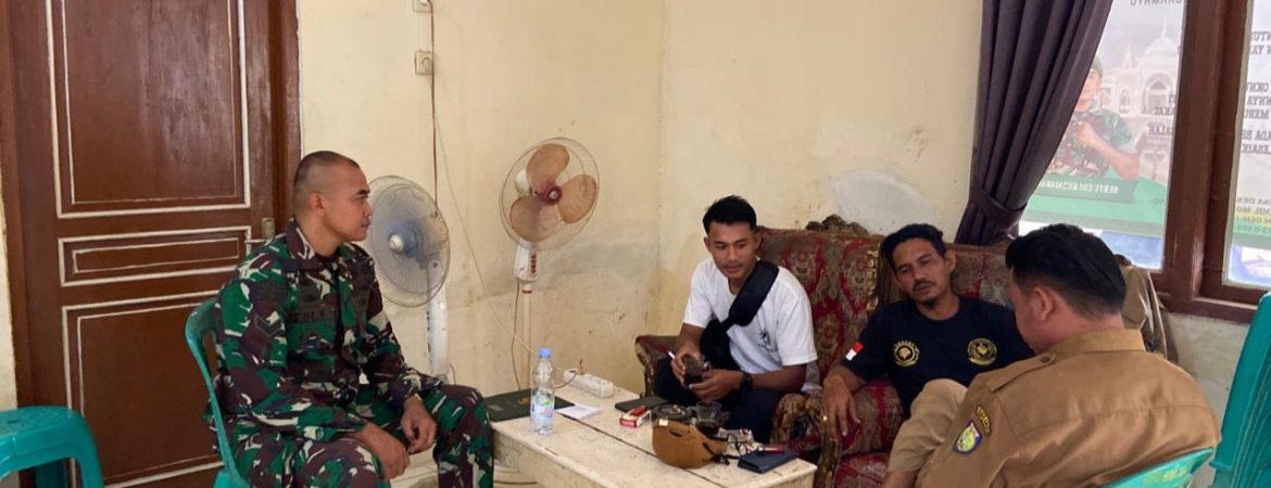 Komsos Babinsa Koramil 1605 Sukagumiwang Bersama Masyarakat Desa Jengkok