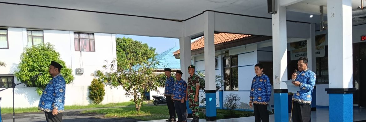 Anggota Koramil 1602/Sindang Laksanakan Apel Gabungan Tingkat Kecamatan Pasekan