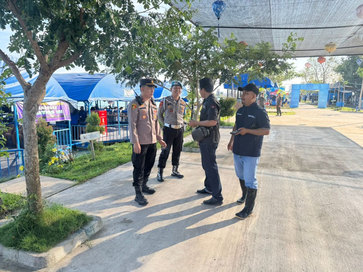 Kapolres Ogan Ilir Bersama Wakil Bupati Hadiri Peletakan Batu Pertama Pembangunan Masjid Al Ma’ruf Hasanah oleh Pangdam II/Sriwijaya di Danau Biru
