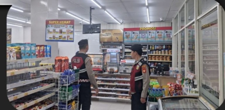PATROLI MALAM SAT SAMAPTA POLRES BANYUASIN BERJALAN LANCAR, KONDUSIFITAS KAMTIBMAS TERJAGA
