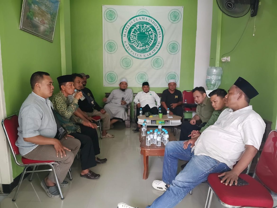 Ribuan Massa Siap Turun ke Jalan, Aliansi Elemen Masyarakat Karawang Gelar Aksi “Karawang Darurat LGBT”